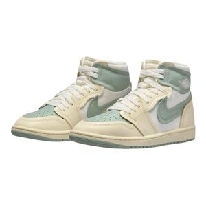 NIB Jordan Air Jordan 1 MM High Sneakers Size 11